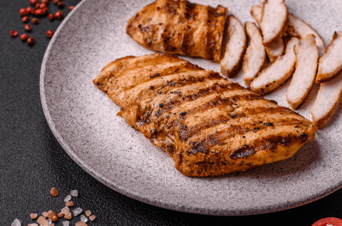 低熱量外食之午餐選擇：原型肉類